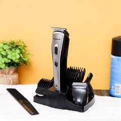 Olsenmark 10-In-1 Rechargeable Grooming Set, OMTR4036 (3 W)