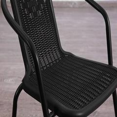 طقم سفرة حدائق مقعدين من المعدن و البلاستيك سكانديك حول الإمارات