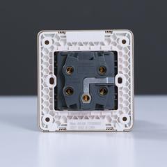 مفتاح كهرباء DP 20A مع مؤشر نيون Gd Ps ميلانو (3 × 3 سم)