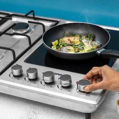 Geepas Build In 4 Burners Gas Cooker W/Electric Hot Plate Hob, GGC31036