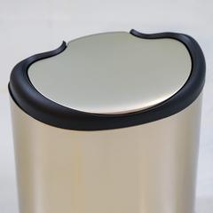 سلة مهملات ستانلس ستيل بغطاء فالكون دانوب هوم (8 لتر)